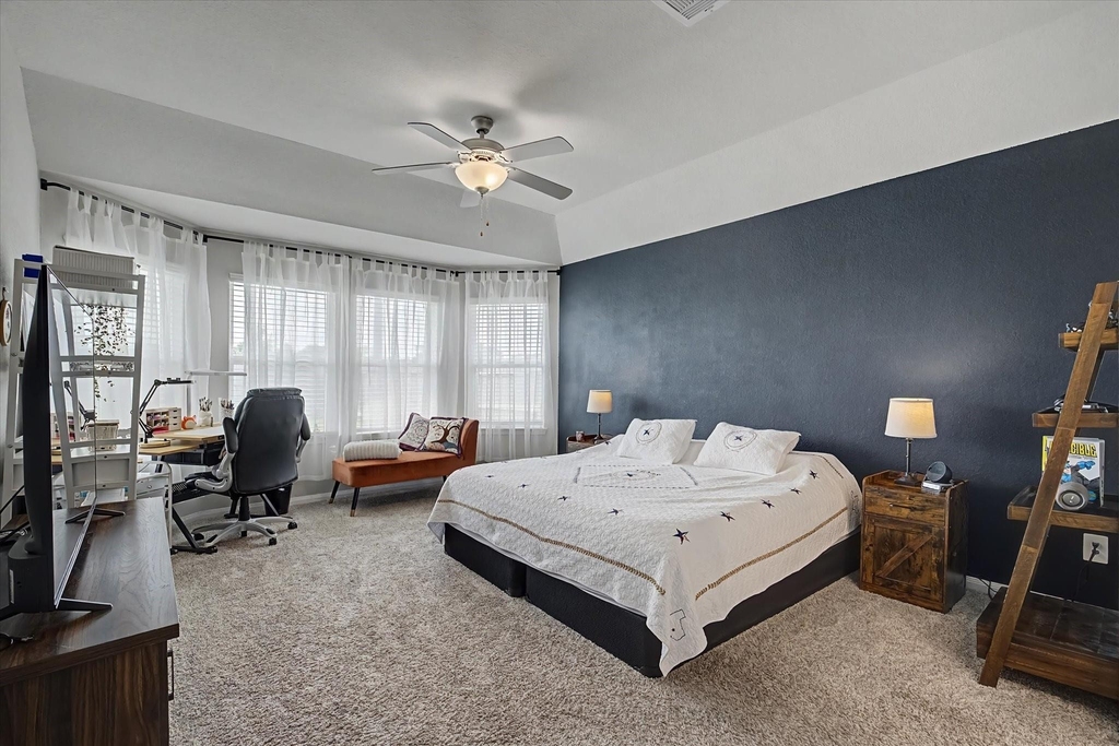 10842 Cliffs View Drive - Photo 17