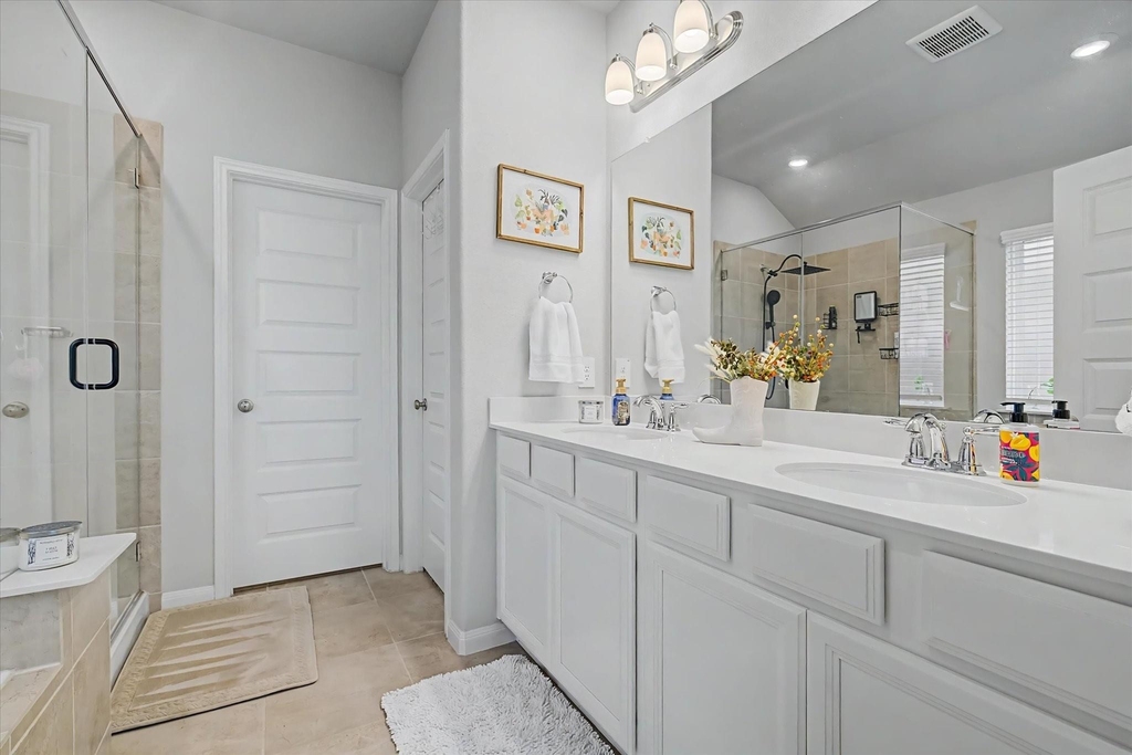 10842 Cliffs View Drive - Photo 21