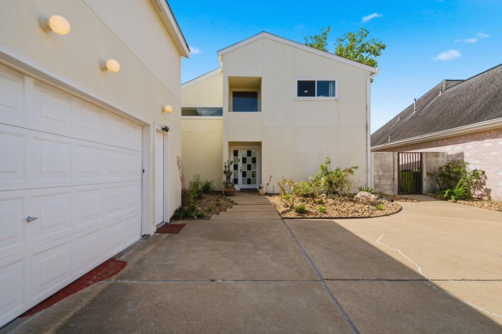 2810 Lake View Drive - Photo 37