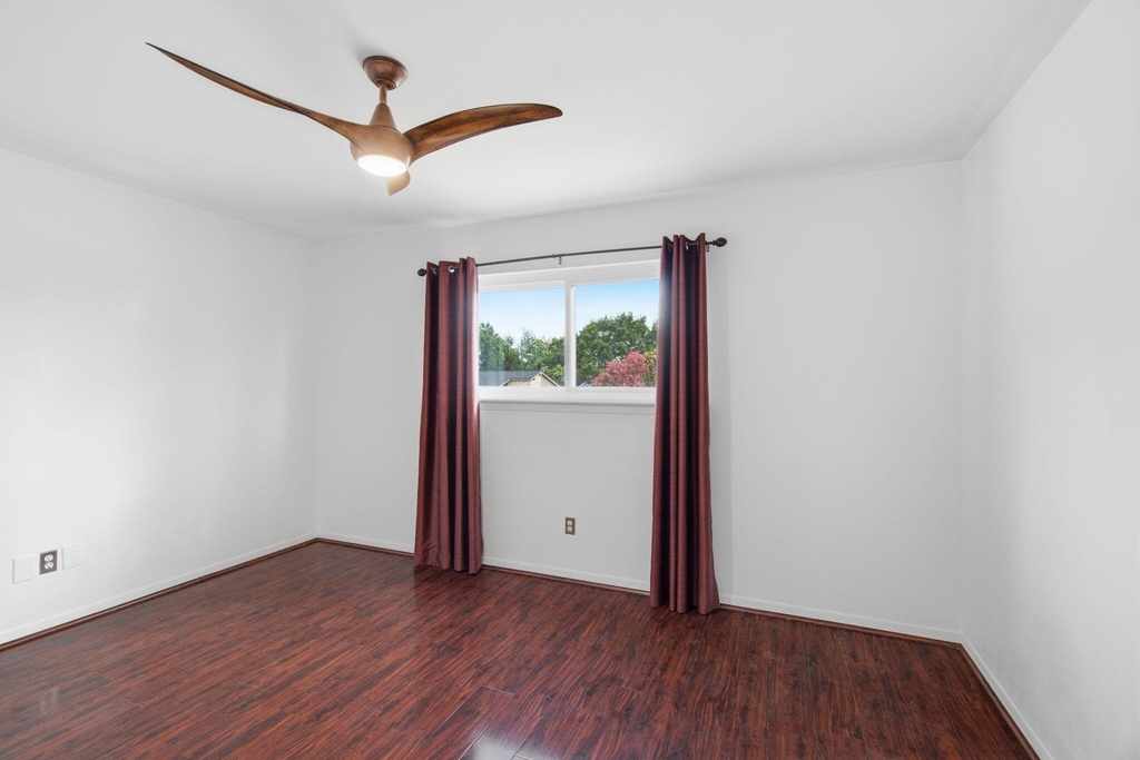 2810 Lake View Drive - Photo 29