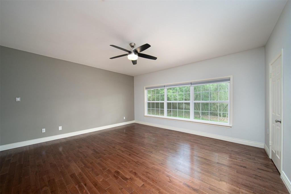 27 W Shaker Court - Photo 16