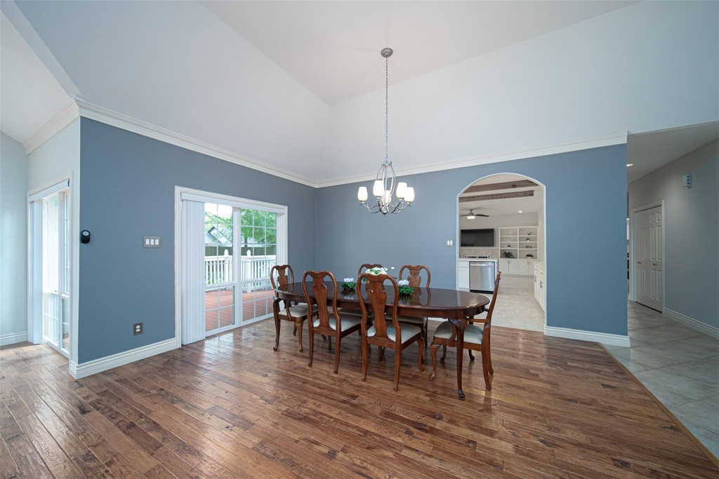 27 W Shaker Court - Photo 9