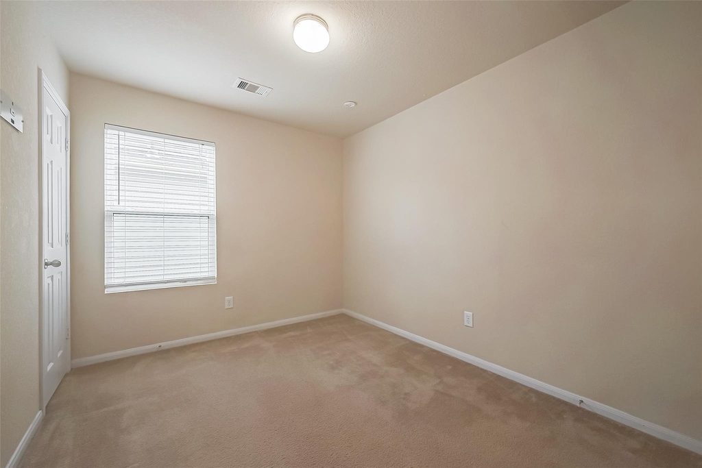 13510 Dahlia Green Way - Photo 35