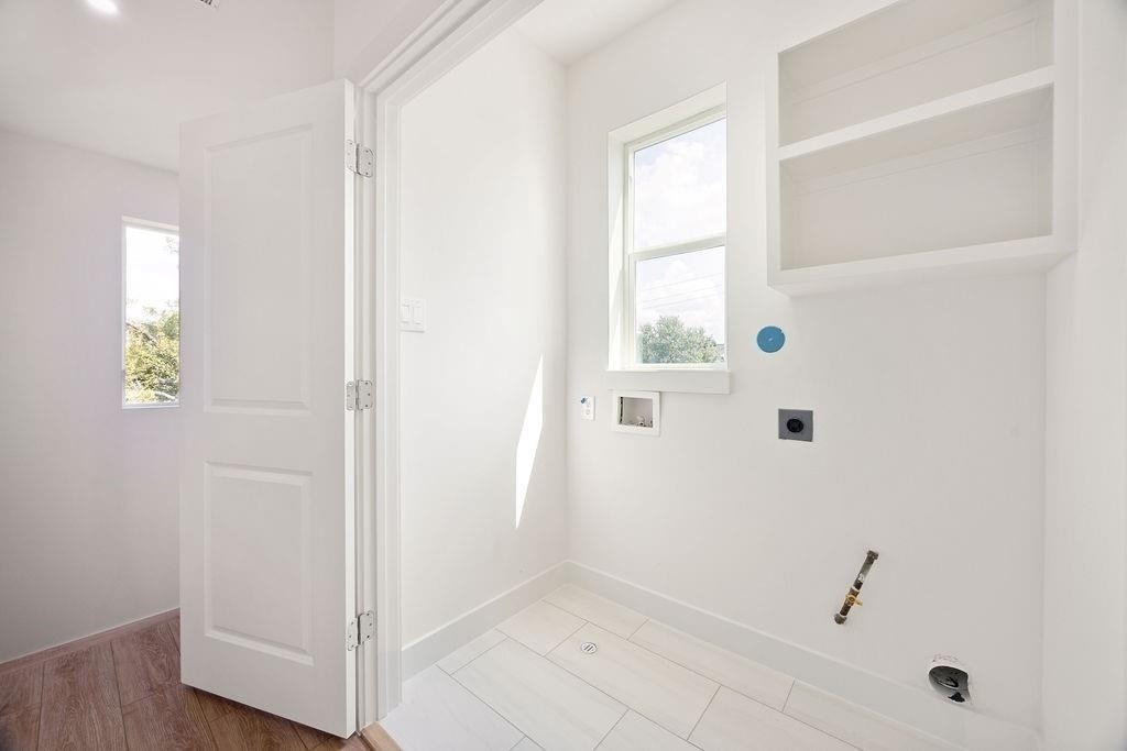 1713 Mary Street - Photo 18