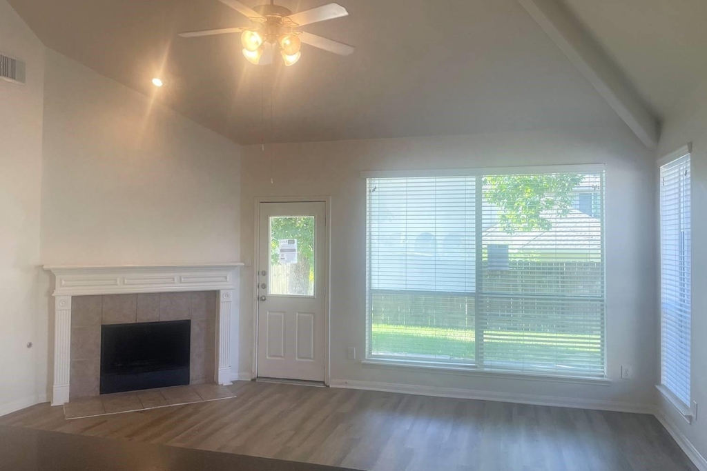 8903 Rolling Rapids Road - Photo 6