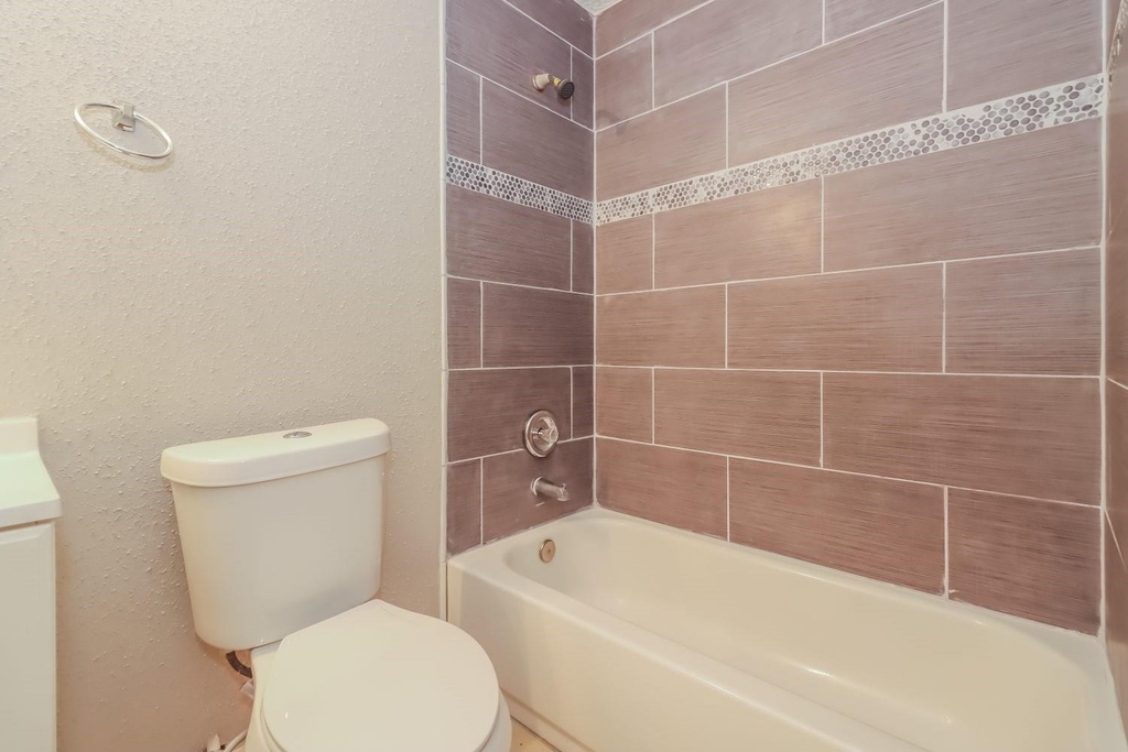 3131 Cliff Swallow Court - Photo 10