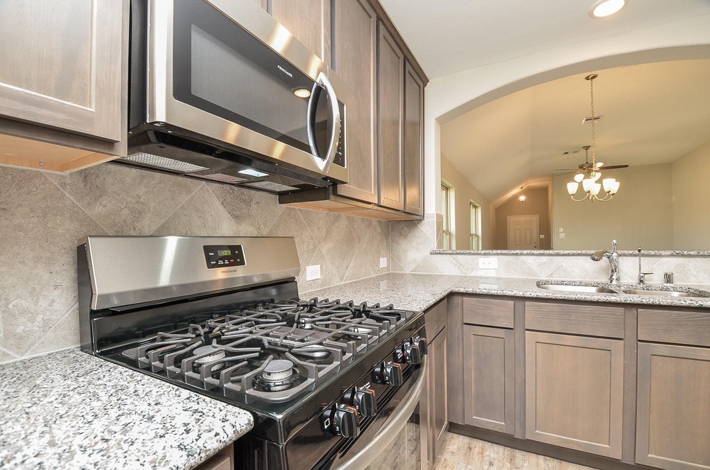 3931 Moreland Branch Lane - Photo 10