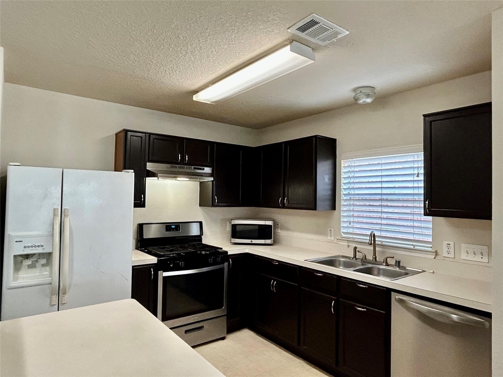 10623 Sugar Trace Drive - Photo 6