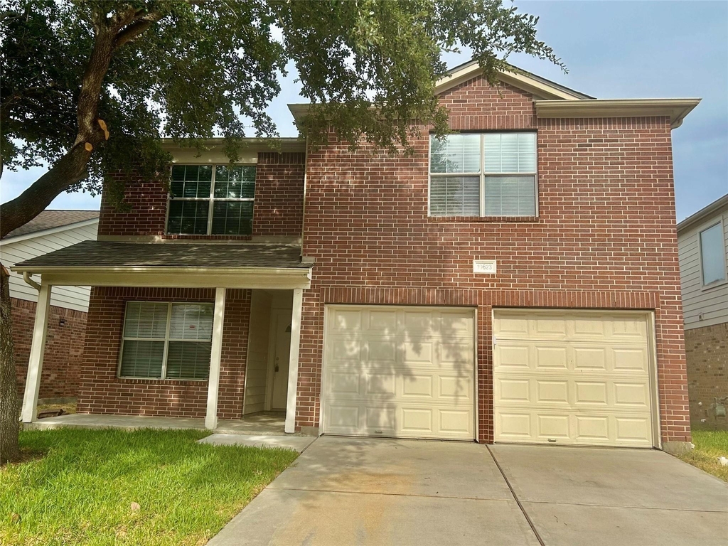 10623 Sugar Trace Drive - Photo 0
