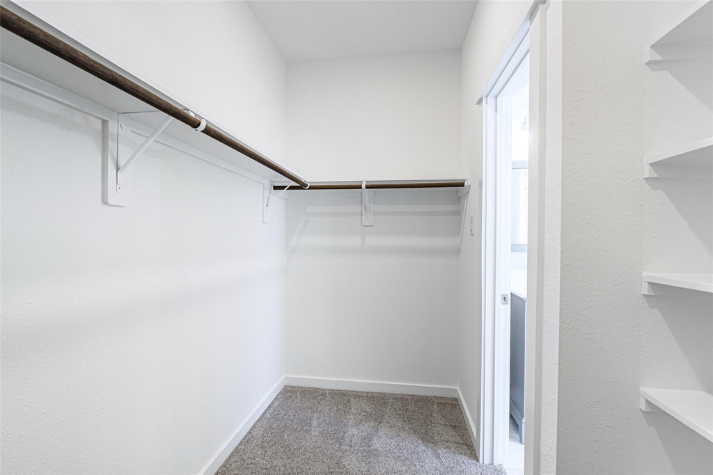 8423 Berry Brush Lane - Photo 23