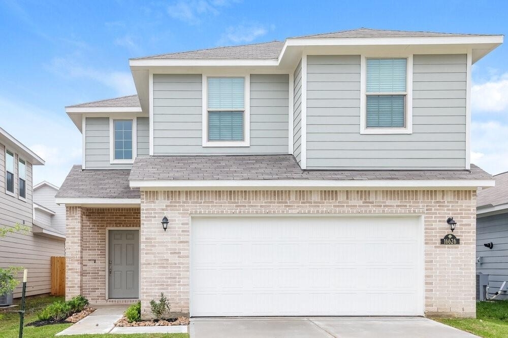 16626 Spirit Street - Photo 0