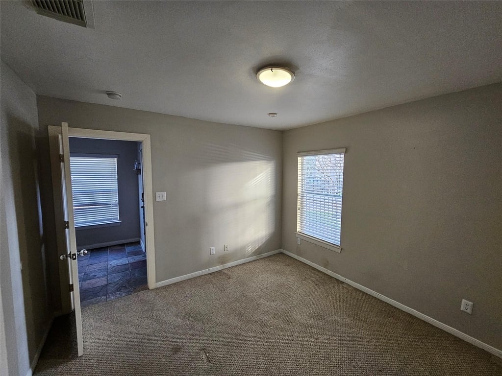 1271 W 17th Street - Photo 31