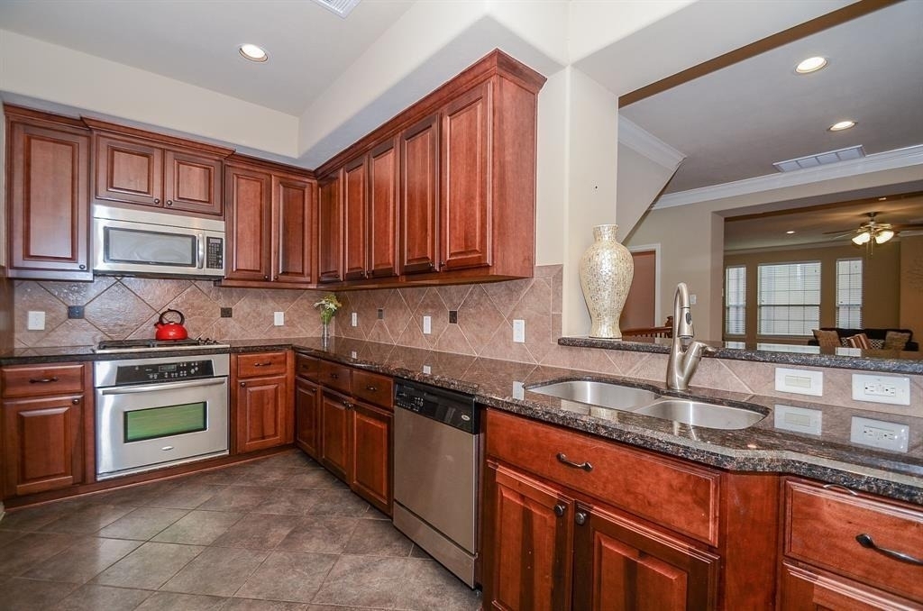 4018 Childress Street - Photo 8