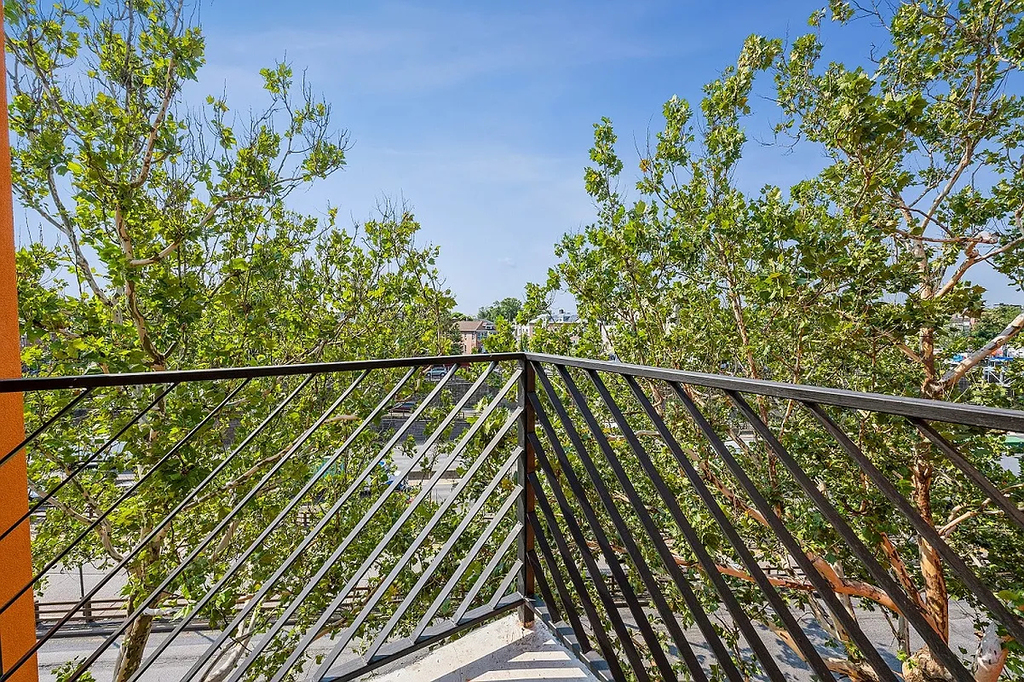 1847 Cross Bronx Expressway - Photo 13