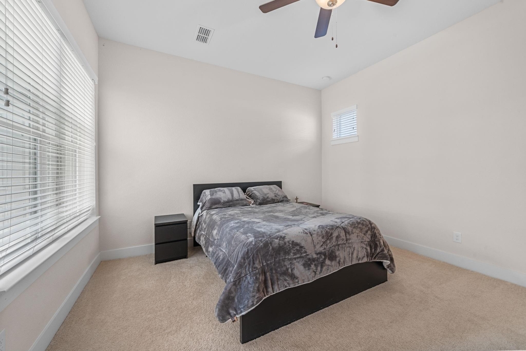 28750 Shoalhaven Court - Photo 4
