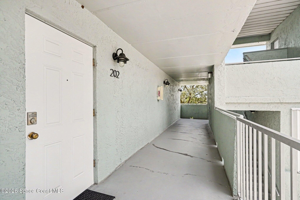 303 Audubon Drive - Photo 2