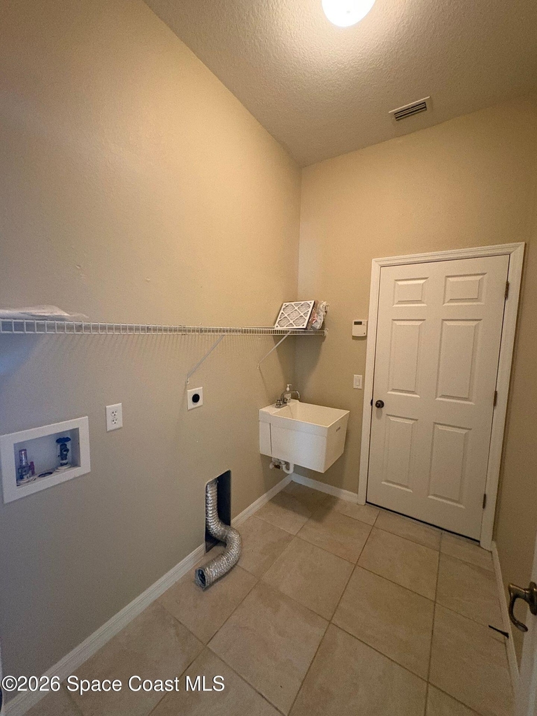 3185 Soft Breeze Circle - Photo 40