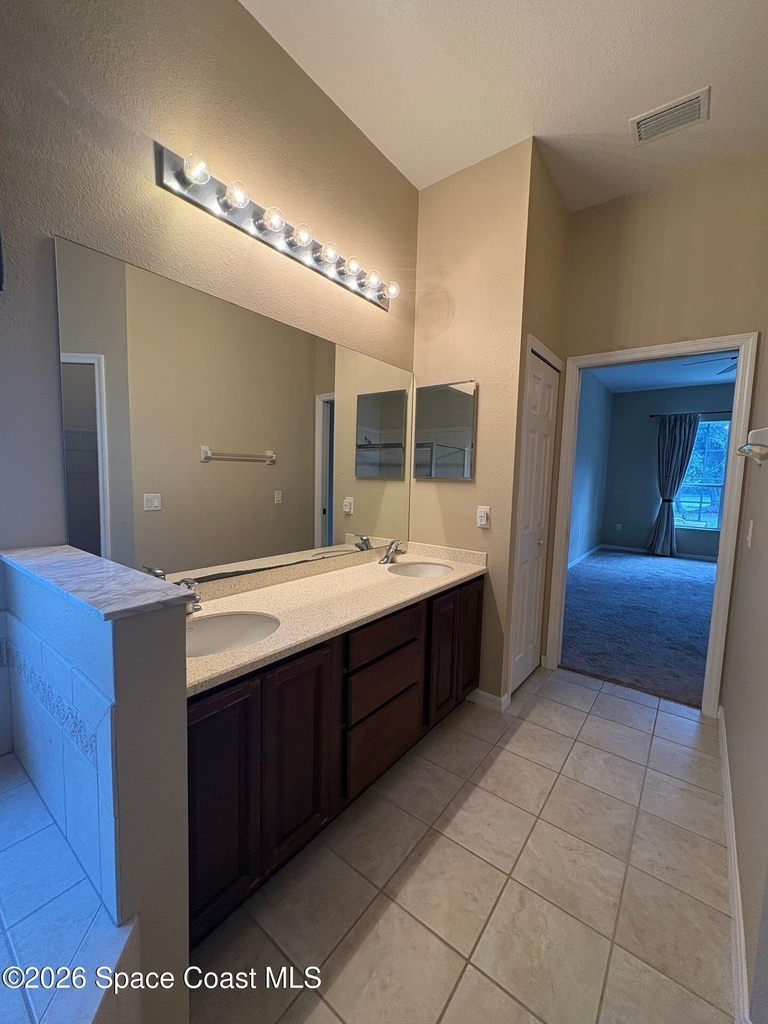 3185 Soft Breeze Circle - Photo 29