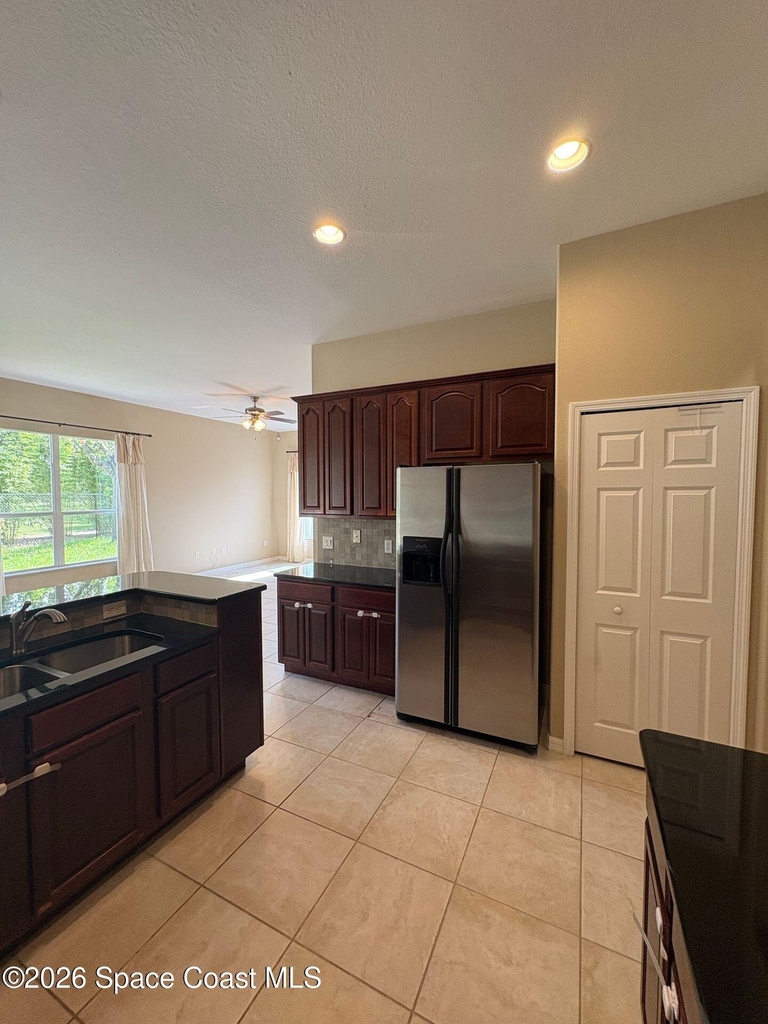 3185 Soft Breeze Circle - Photo 10