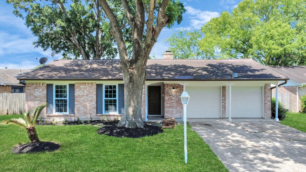 10602 Raydell Drive - Photo 1
