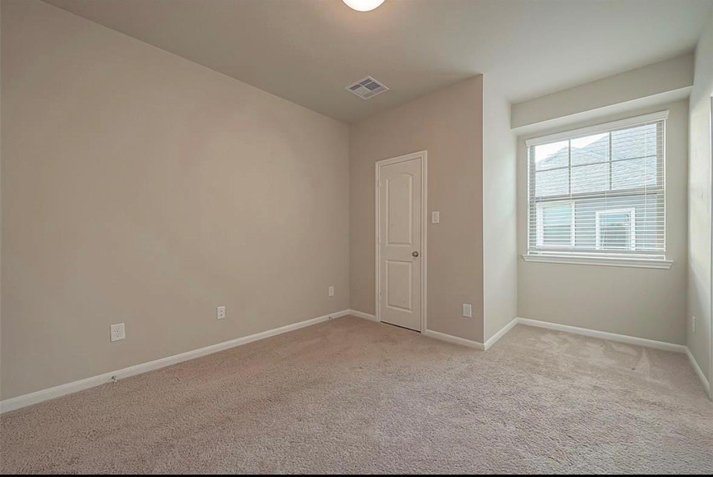 8700 Laurel Crest Drive - Photo 24