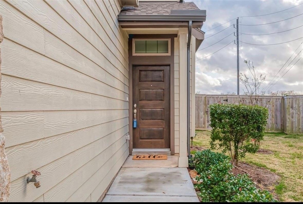 8700 Laurel Crest Drive - Photo 1