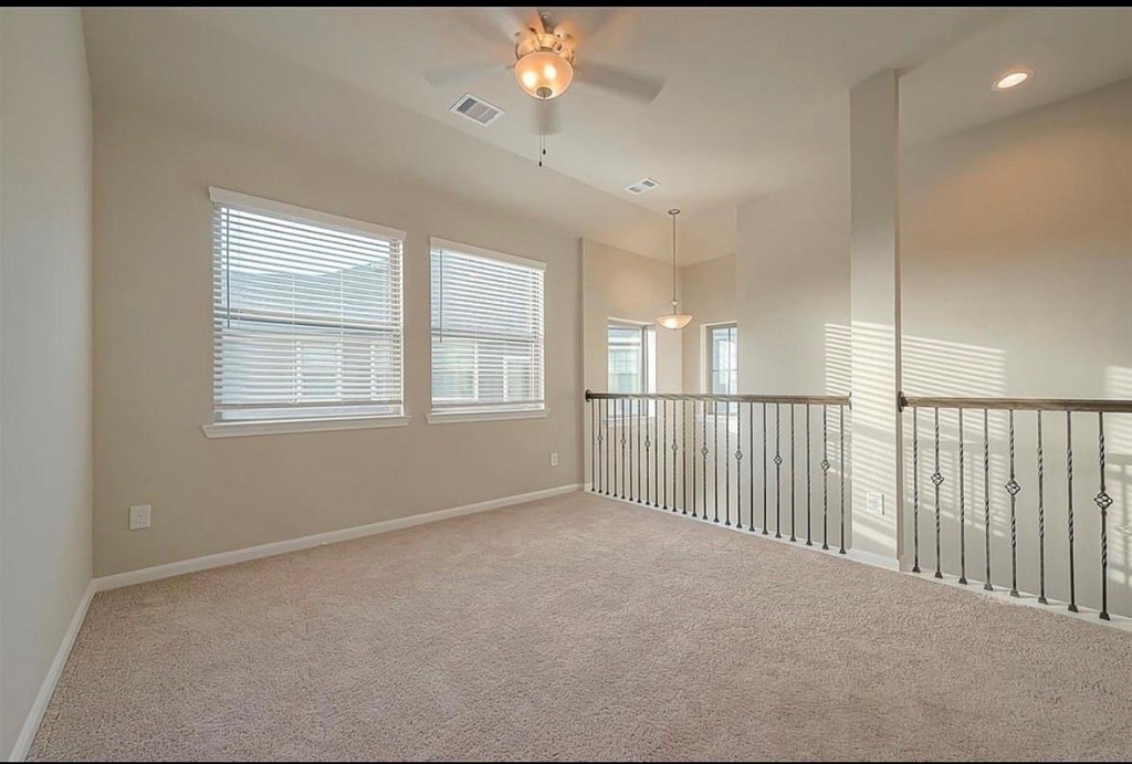 8700 Laurel Crest Drive - Photo 30