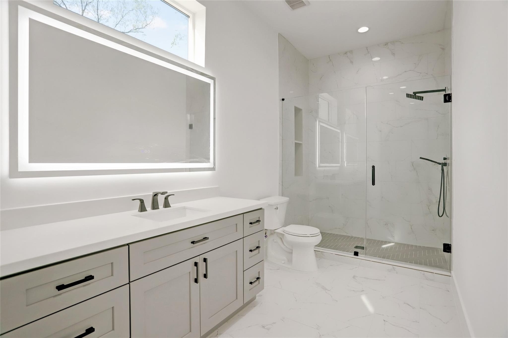 6816 Hartland Avenue - Photo 30
