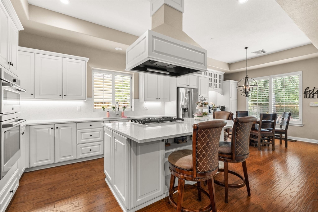 131 E Beckonvale Circle - Photo 9