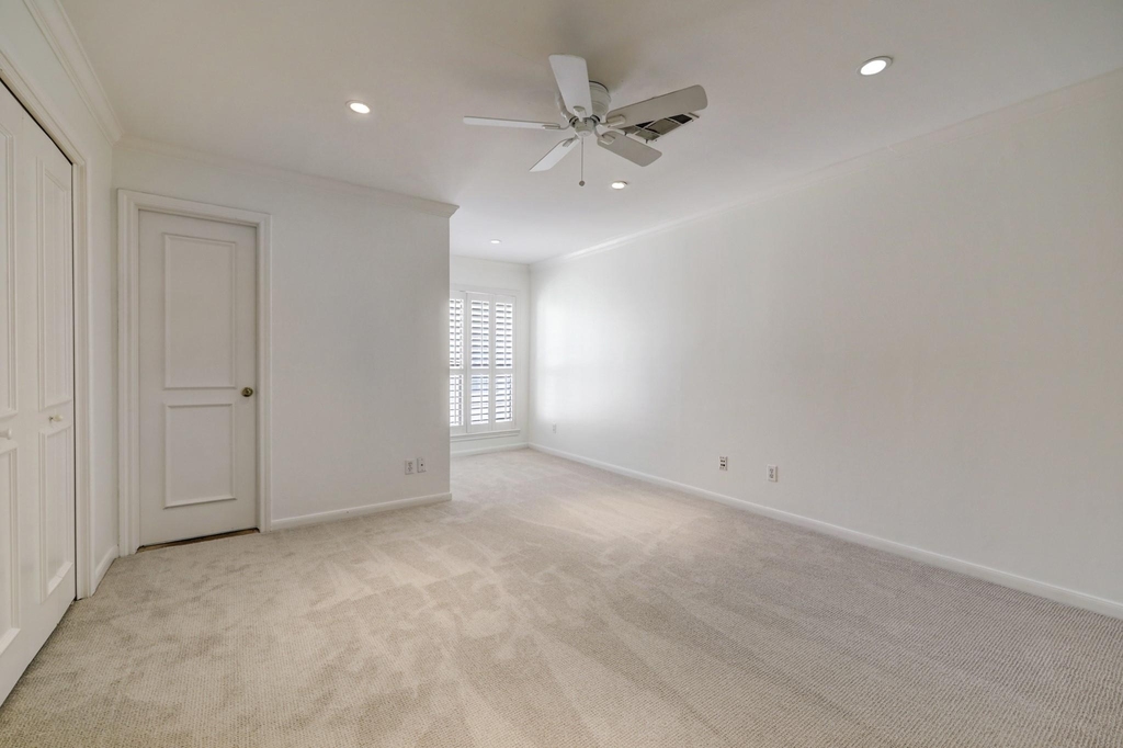 2313 Nantucket Drive - Photo 10