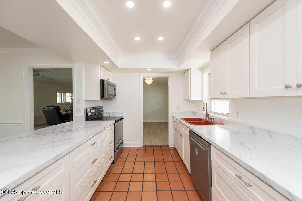 508 Poinsettia Road - Photo 12