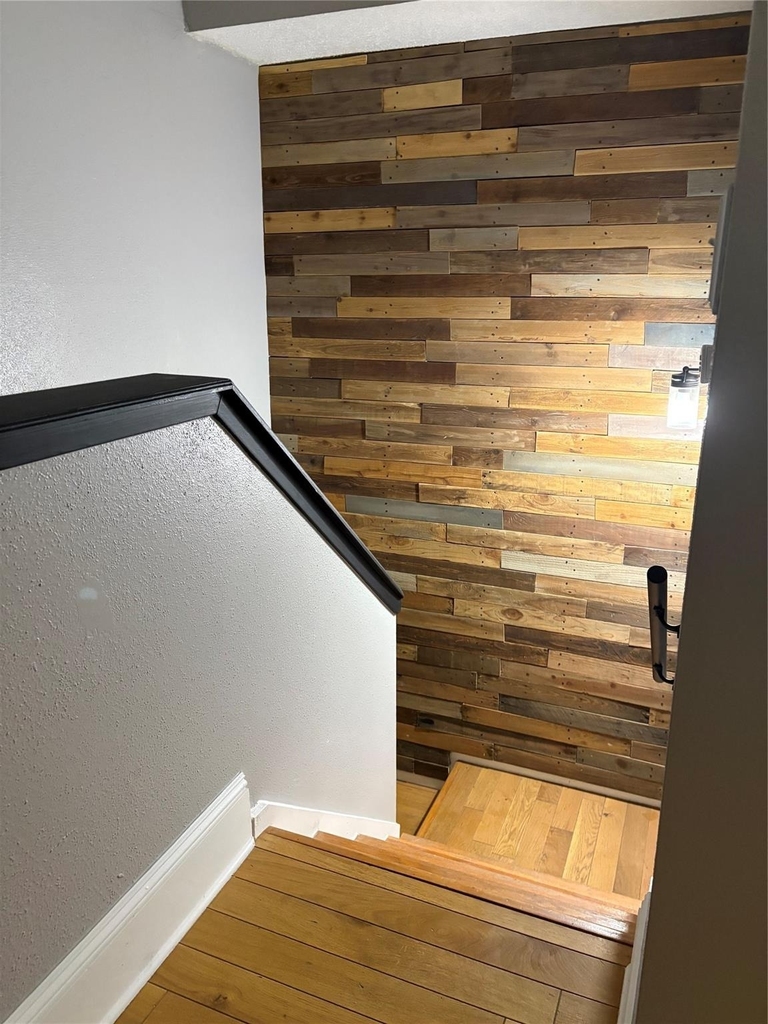 260 El Dorado Boulevard - Photo 2