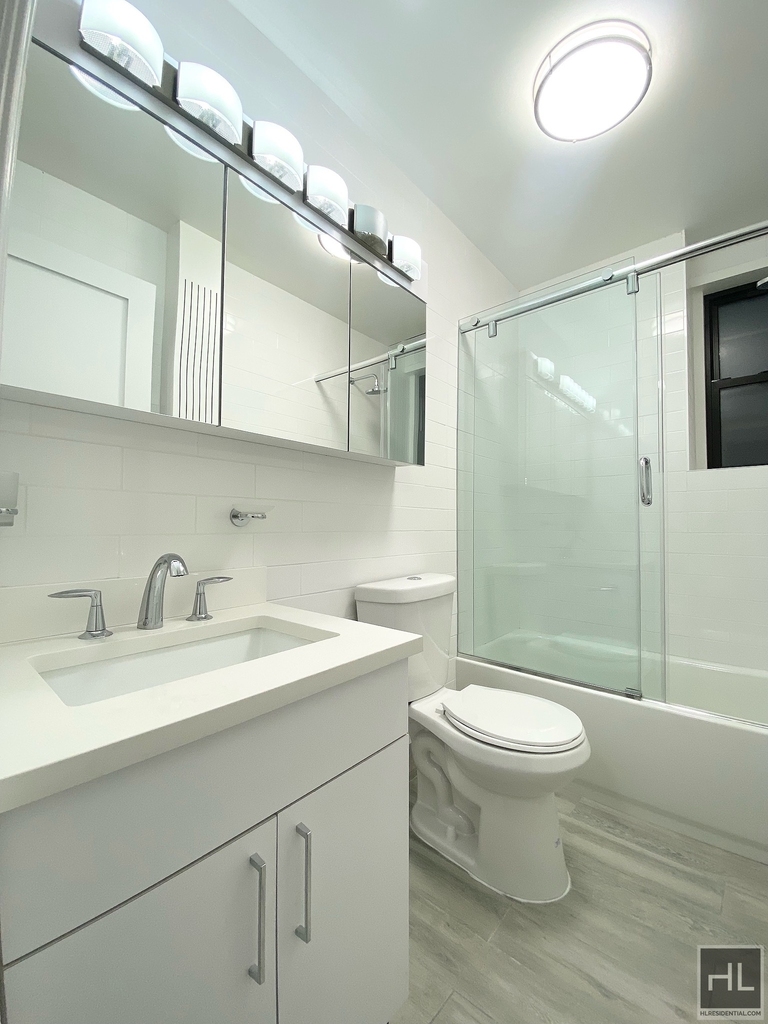 West 68 Street - Photo 5