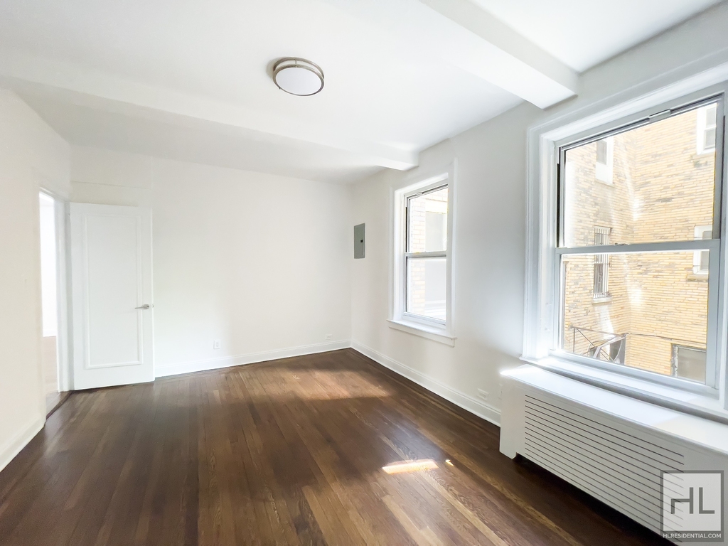 East 37 Street - Photo 0
