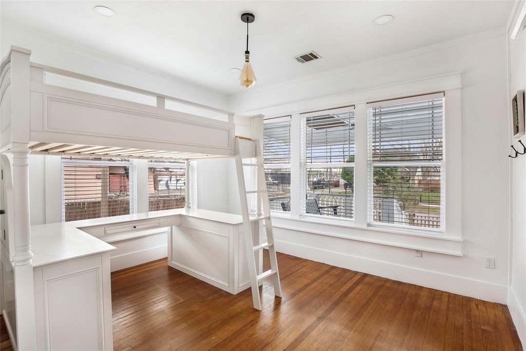 4731 Woodside Street - Photo 23