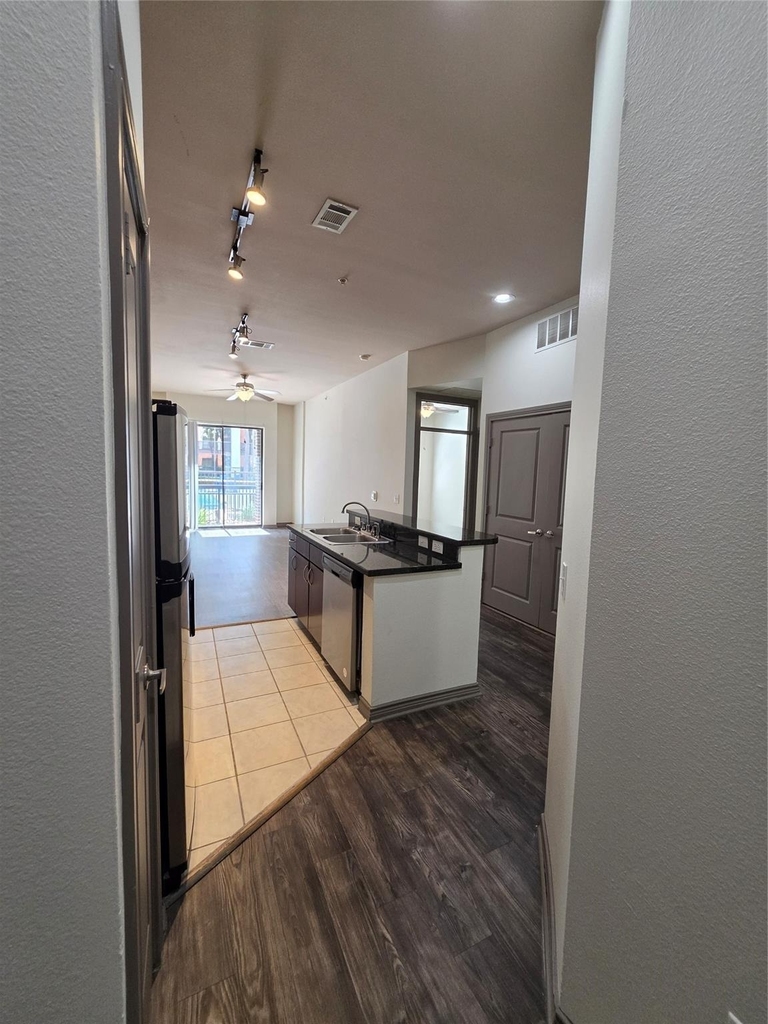 3616 Richmond - Photo 4