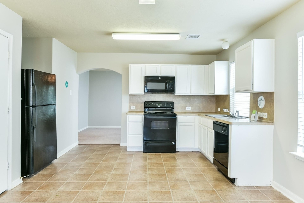 13118 Kingston Point Lane - Photo 3