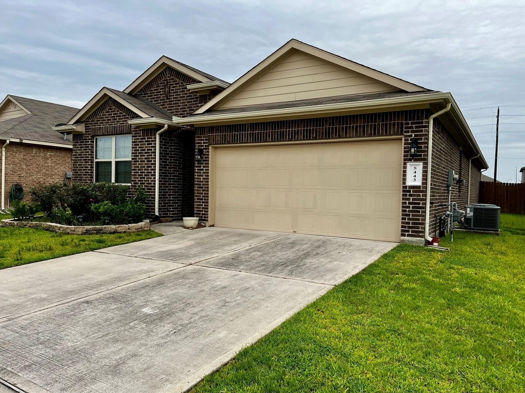 5443 Redwood Summit Lane - Photo 1