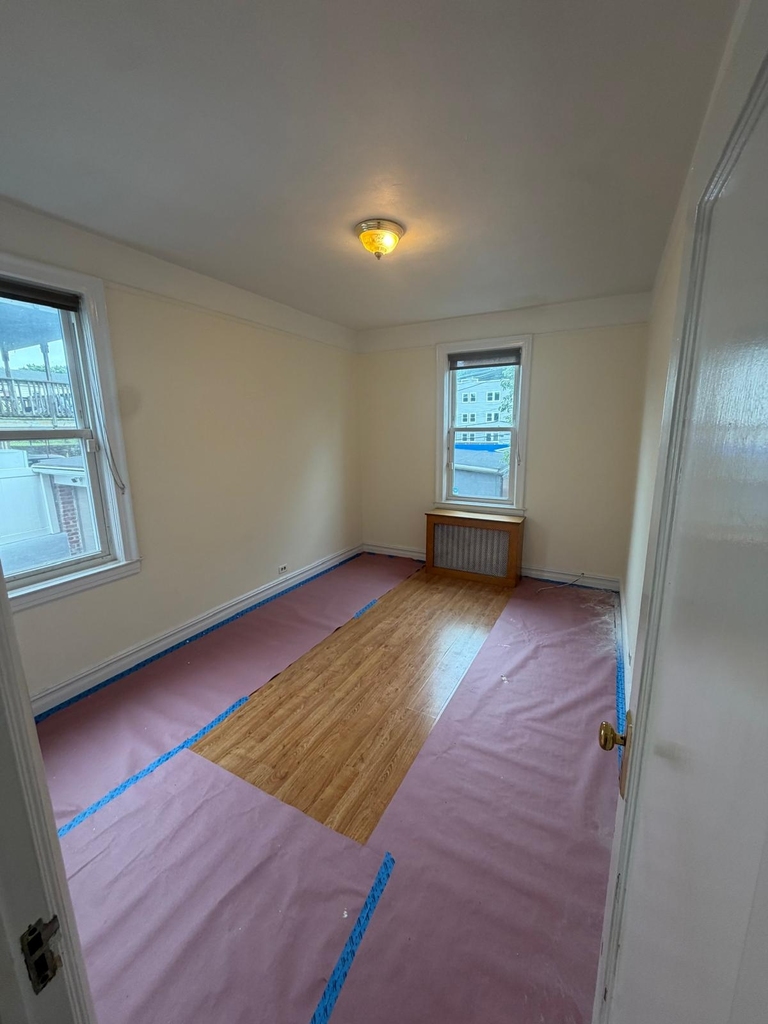 Courter Avenue - Photo 11