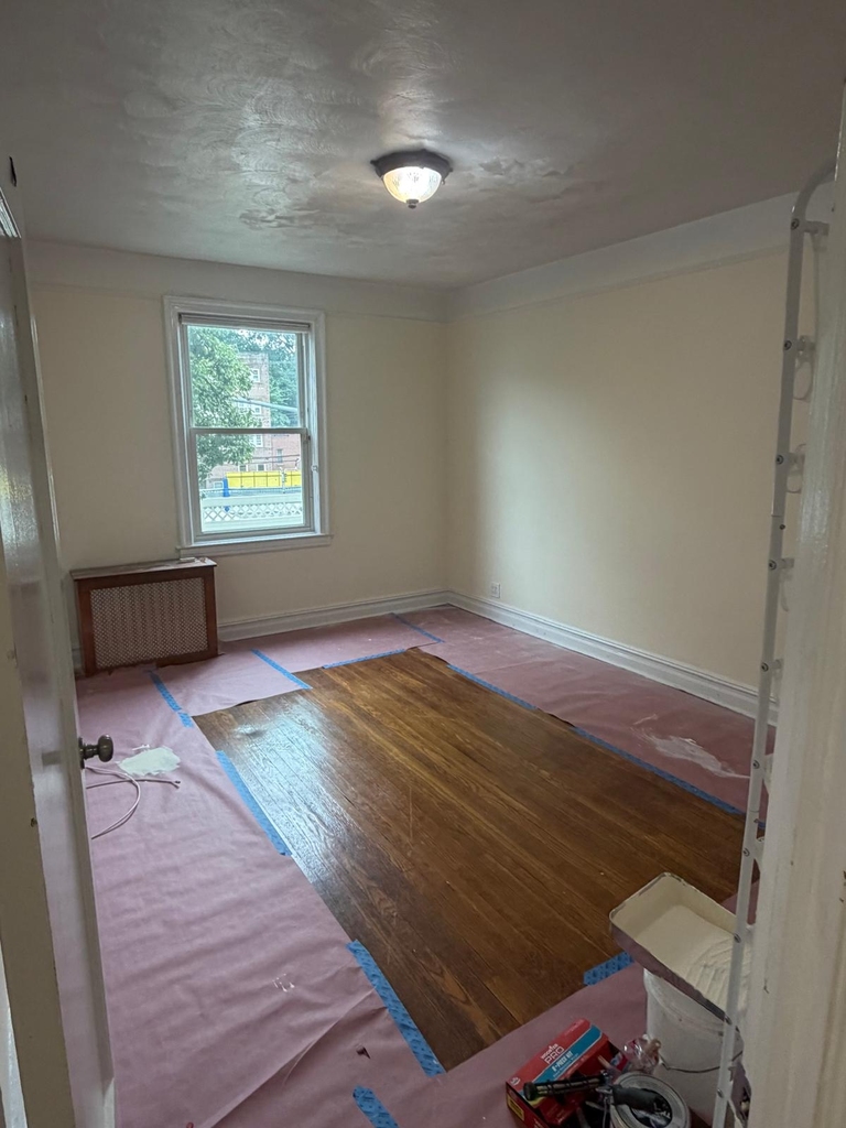 Courter Avenue - Photo 9