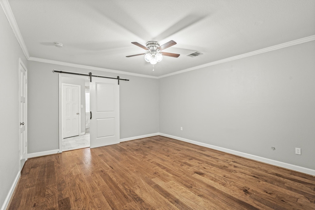 410 Bauxhall Court - Photo 5