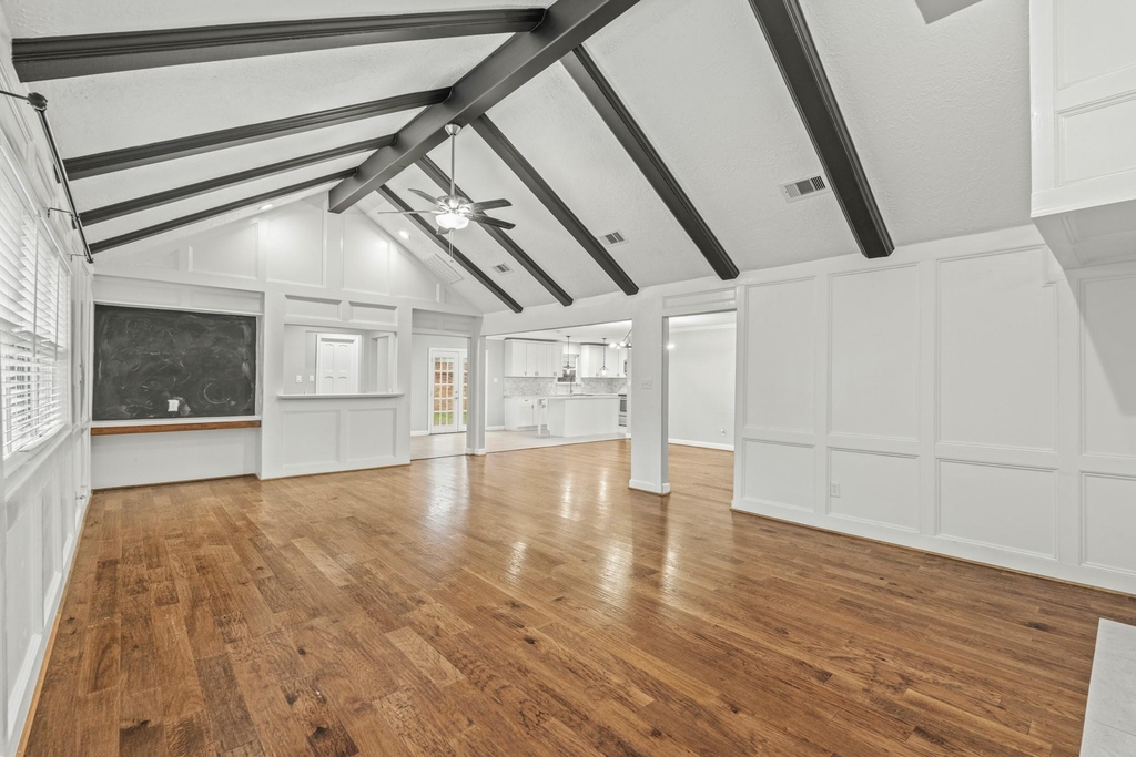 410 Bauxhall Court - Photo 14