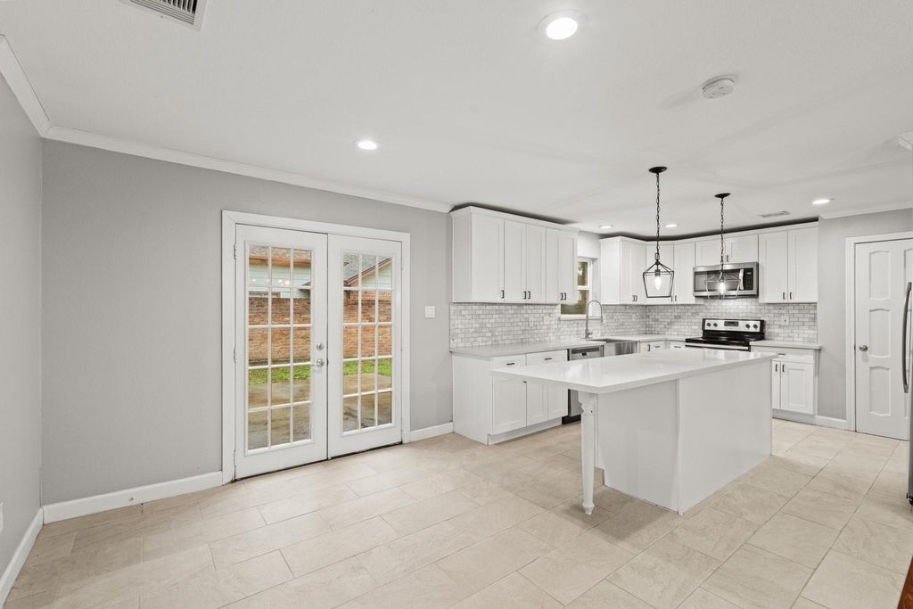 410 Bauxhall Court - Photo 9