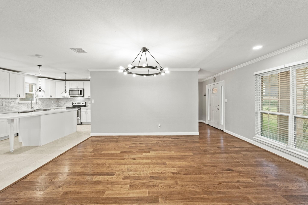 410 Bauxhall Court - Photo 15