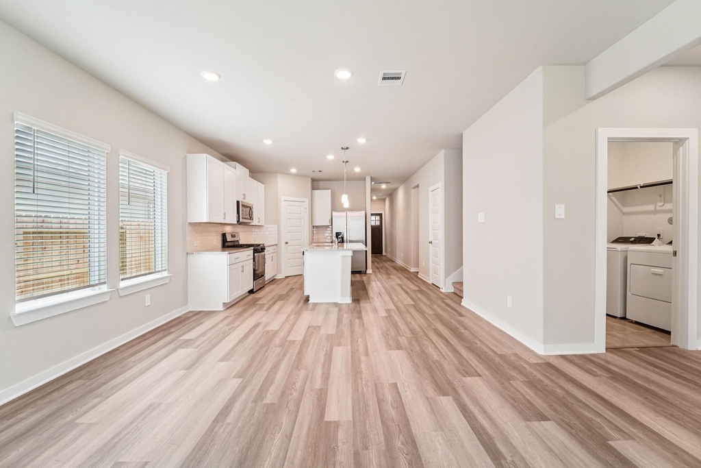 22419 Aster Way Ln - Photo 5
