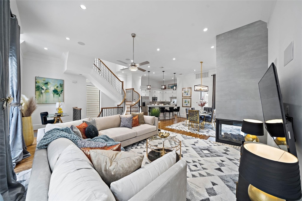 709 Reinicke Street - Photo 4
