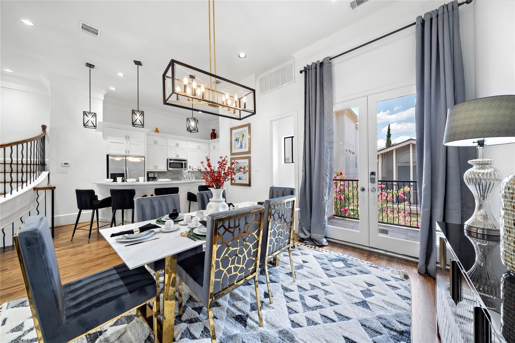 709 Reinicke Street - Photo 17