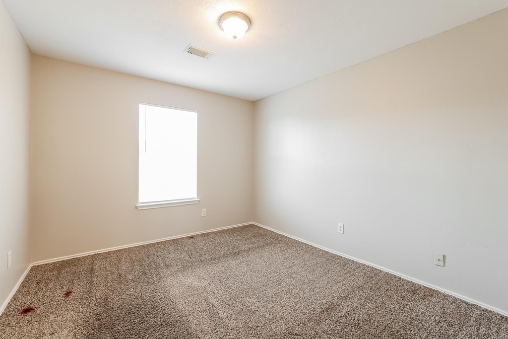 7507 Kennemer Drive - Photo 11