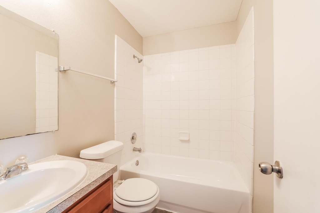 7507 Kennemer Drive - Photo 14