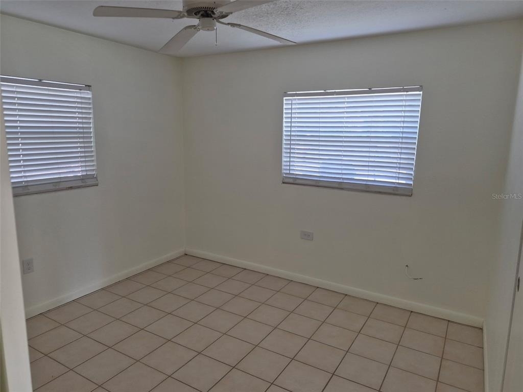 13934 Sommers Avenue - Photo 6